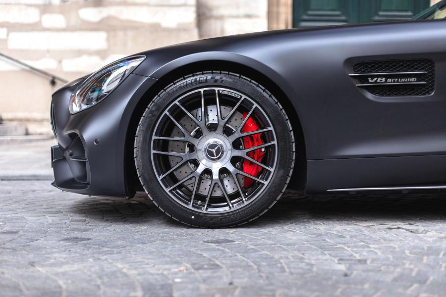 Колеса Mercedes-AMG GT C Roadster Edition 50 (R190) 2017 года  (фото 24 из 26)